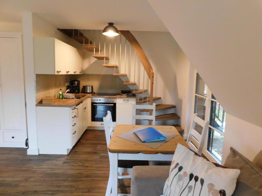 Darsser Strandgut - Haus Ahrenshooper Holz Eksteriør billede