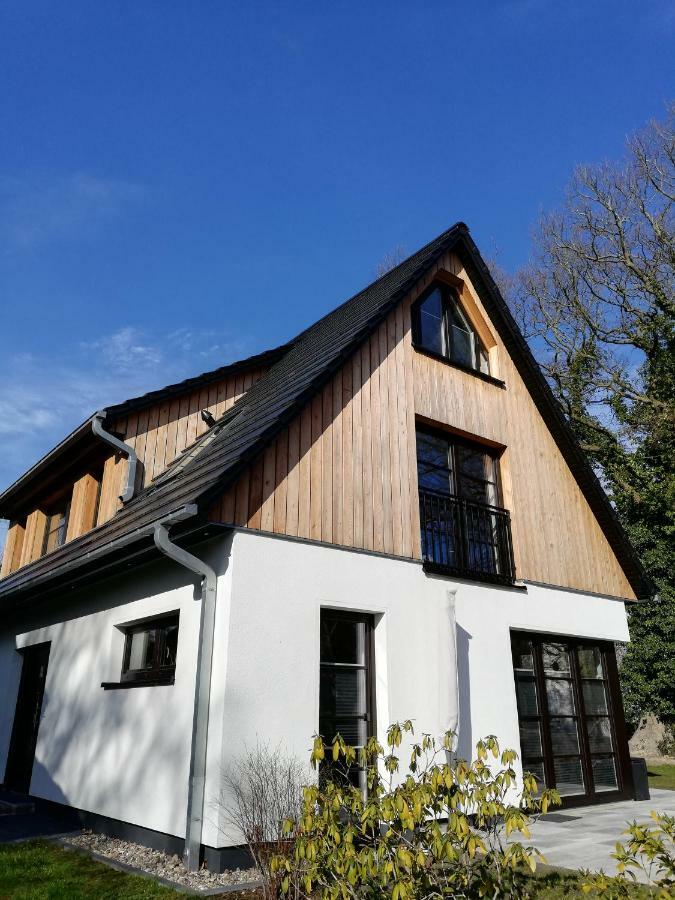 Darsser Strandgut - Haus Ahrenshooper Holz Eksteriør billede